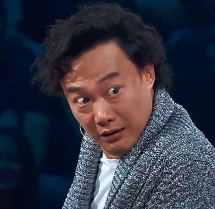 陈奕迅中国新歌声表情包下载|陈奕迅中国新歌